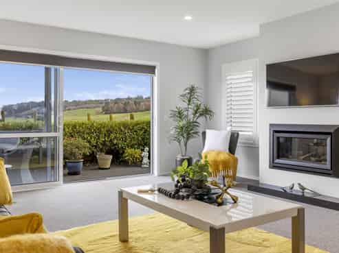 11 Mayfly Grove, Nukuhau