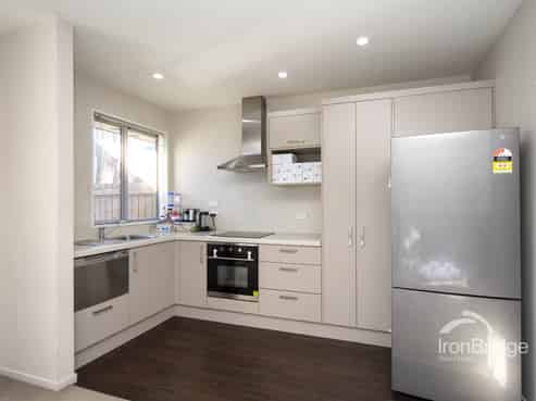 82B Huxley Street, Sydenham