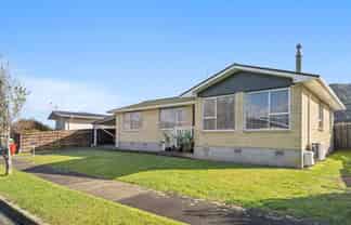 45 Pasadena Crescent, Totara Park