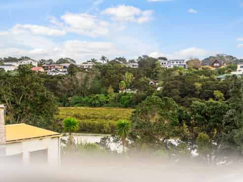 28A Renata Crescent, Te Atatu Peninsula