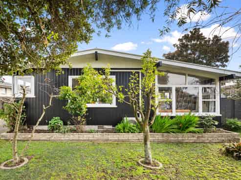 13 Rata Street, Taradale