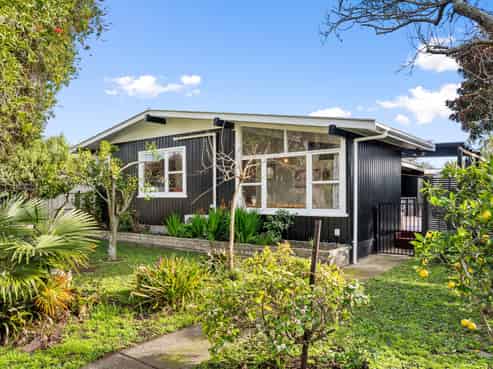 13 Rata Street, Taradale