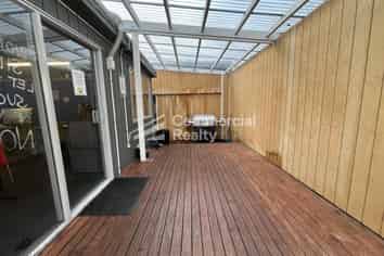 High Demand Location - All Services On Site