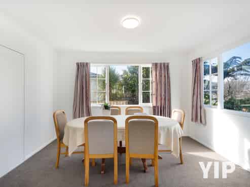 12 Fyvie Avenue, Tawa
