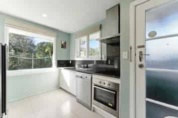 5/240 Springfield Road, Saint Albans