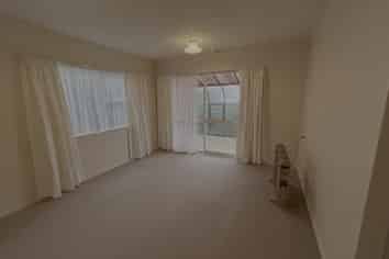 1/2 Angell Street, Johnsonville