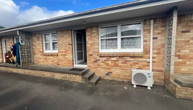 2/44 Cameron Road, Hamilton East
