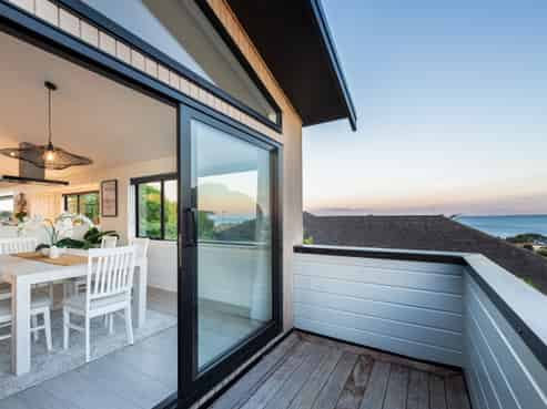 1/8 Clifton Road, Waiake