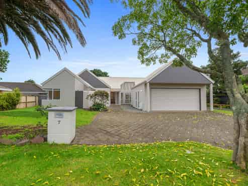 7 Plateau Heights, Mount Maunganui