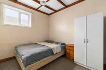 516 Frederick Street, Mahora