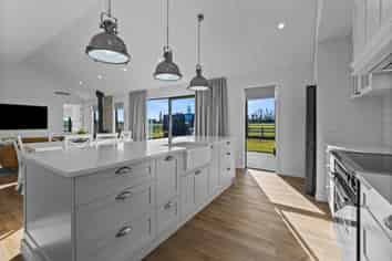 2 Springdale Close, Huntingdon