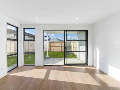 1 Pupahi Court, Takanini