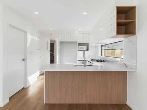 1 Pupahi Court, Takanini