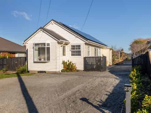 28 Pine Avenue, New Brighton