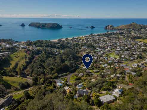 39 Grange Road, Hahei