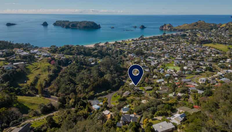 39 Grange Road, Hahei