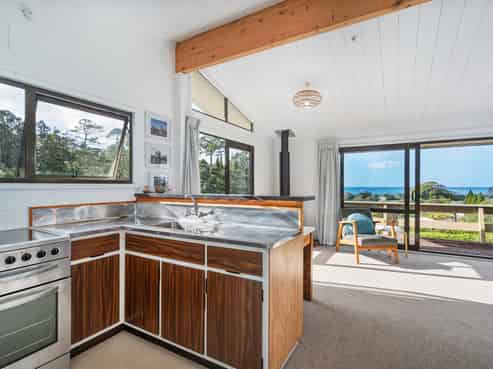 39 Grange Road, Hahei