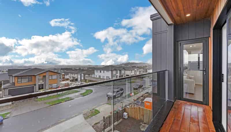 12 Tamure Road, Flat Bush