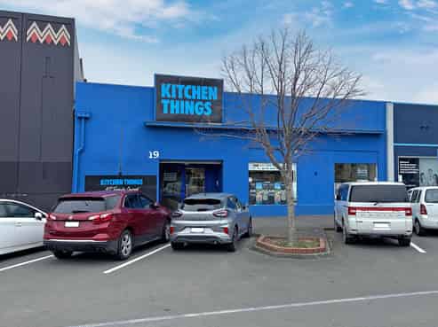 Fringe CBD retail opportunity