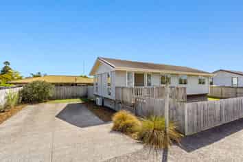 13A Springs Road, Parakai