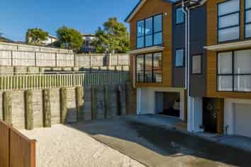 34 Seafarer Cres, Stanmore Bay