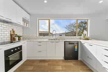 2/4 Elizabeth Street, Tauhara