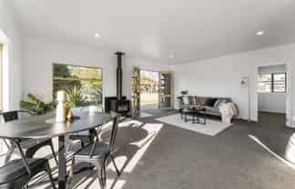 2/4 Elizabeth Street, Tauhara