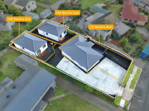 13B Sandra Avenue, Otara