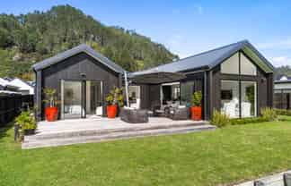15 Lynette Place, Pauanui