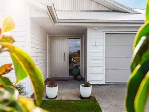 45 Ngaru Crescent, Wharewaka