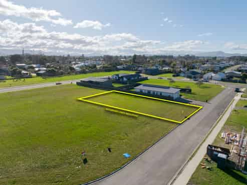6 Ross Taylor, Upper Plain