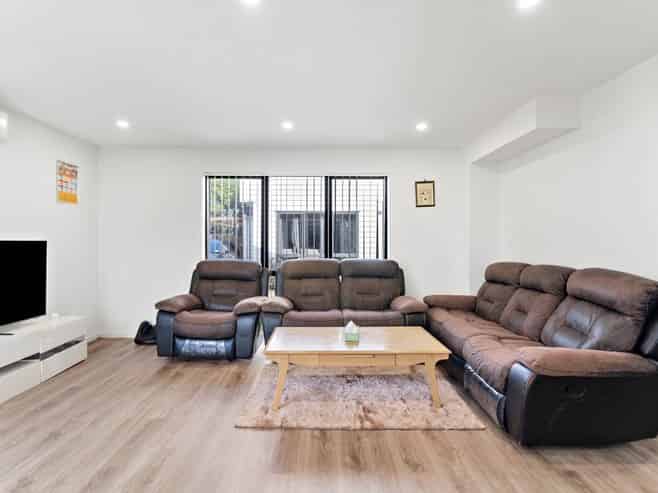 2/66 Wintere Road, Papatoetoe