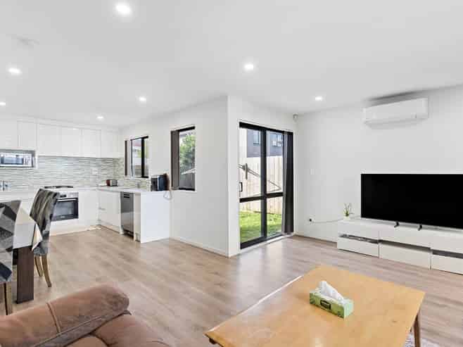 2/66 Wintere Road, Papatoetoe