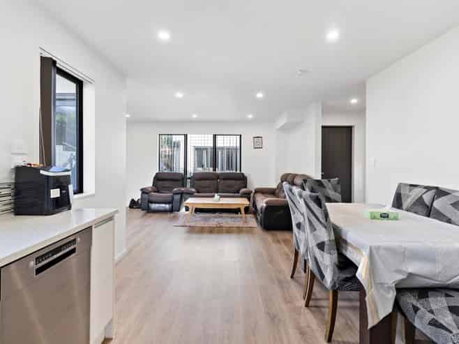 2/66 Wintere Road, Papatoetoe