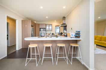 161 Pacific Drive, Fitzherbert