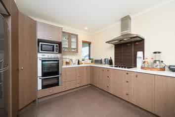 161 Pacific Drive, Fitzherbert