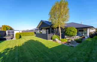 14 Lloyds Close, Rolleston