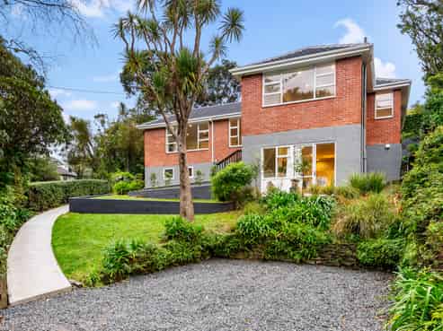 49A Simla Crescent, Khandallah