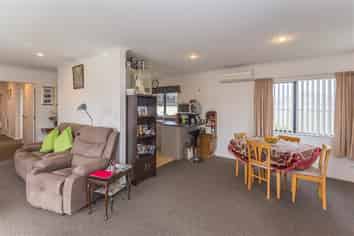 12 Belle Maison Court, Levin