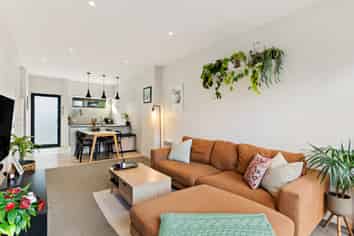 13/6 Oswald Crescent, Paparangi
