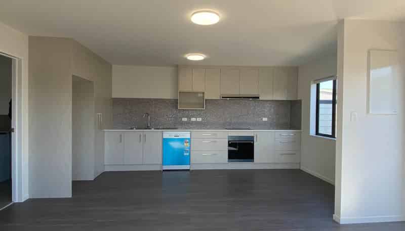 B-1/10 John Walker Drive, Manurewa