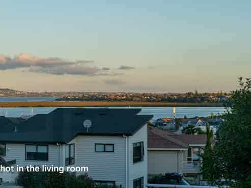 18 Horizon Way, West Harbour