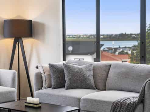 18 Horizon Way, West Harbour