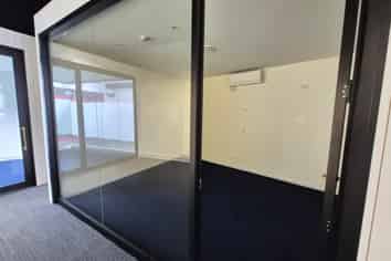 PRIME RETAIL IN PARNELL
