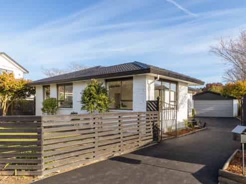 4 Binstead Place, Avondale