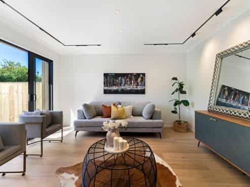 11 Taipahitini Road, Karaka