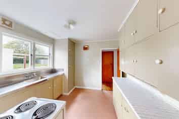 6 Miro Street, Levin