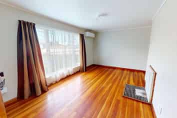 6 Miro Street, Levin