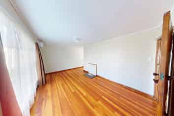 6 Miro Street, Levin