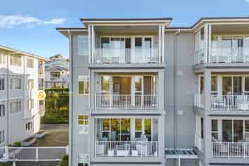 38 Rewa Rewa Lane, Orewa